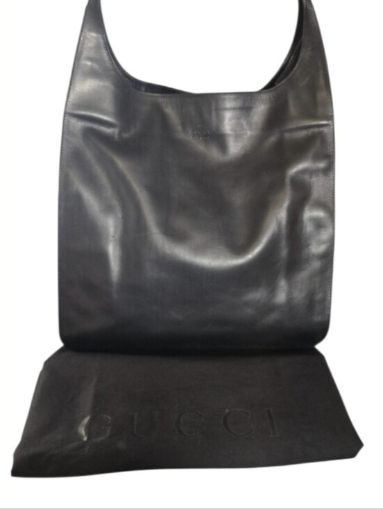 Gucci Handbags - Gucci Vintage Tom Ford Era Calfskin Leather Hobo Bag w/ Dustbag & COA In EUC